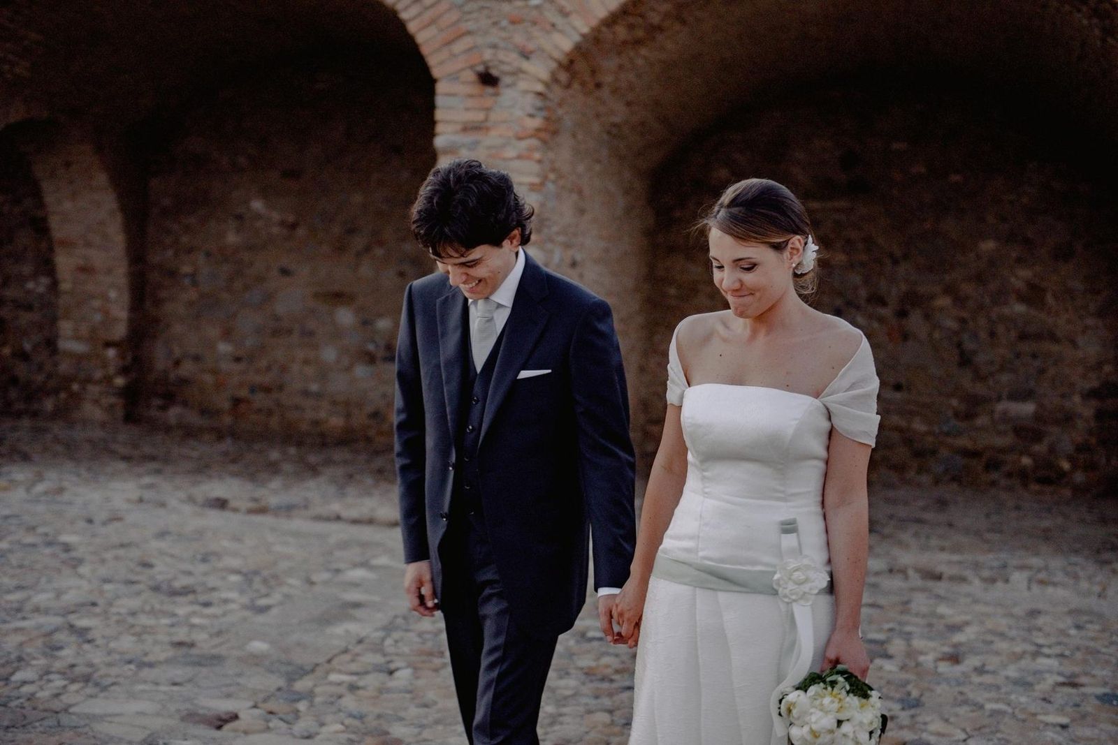 Carlo ed Eloisa, sotto le arcate